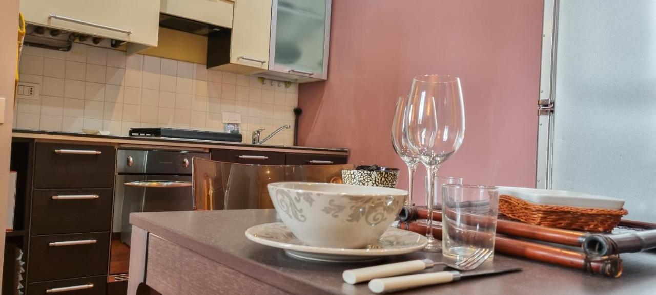 Altido Trendy 1-Bed Flat, Easy Access To Centre Appartement Milaan Buitenkant foto