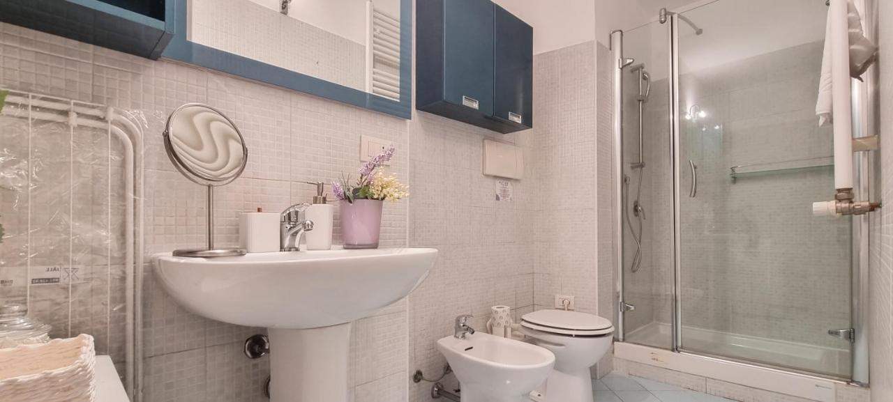 Altido Trendy 1-Bed Flat, Easy Access To Centre Appartement Milaan Buitenkant foto