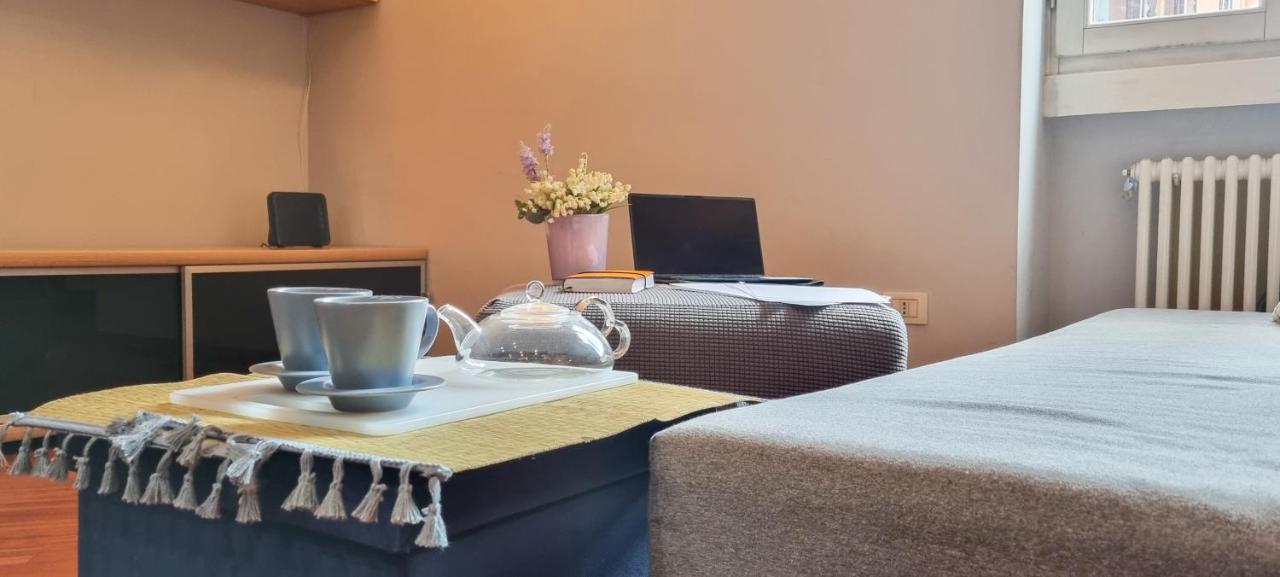 Altido Trendy 1-Bed Flat, Easy Access To Centre Appartement Milaan Buitenkant foto